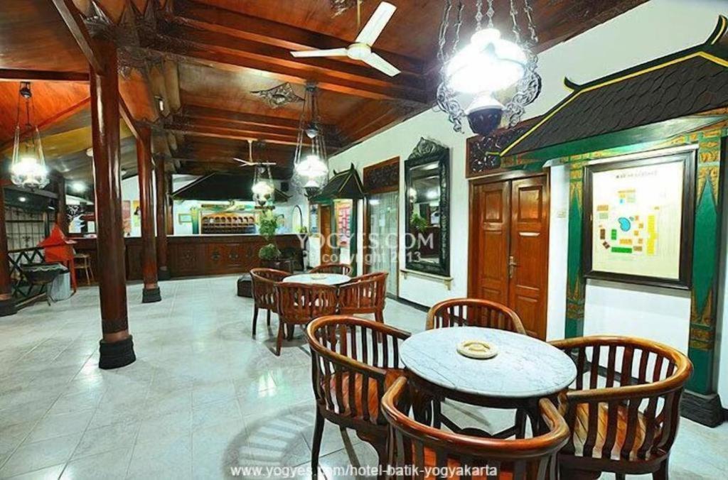 Hotel Batik Yogyakarta Exterior foto