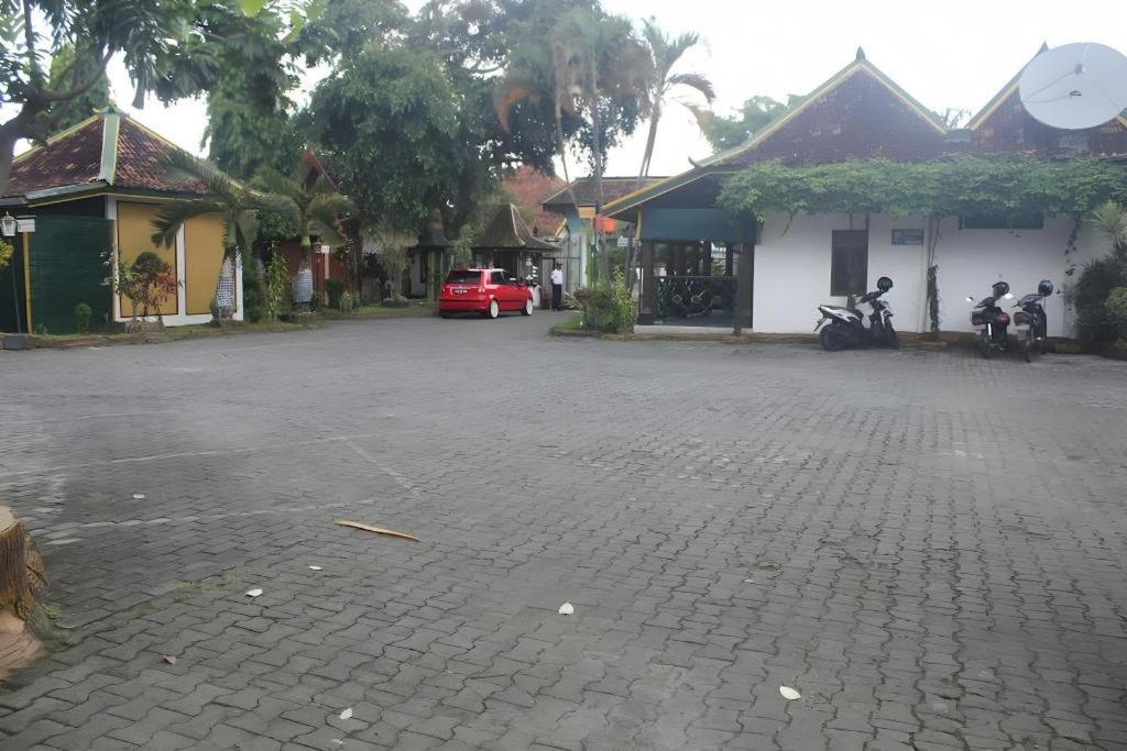 Hotel Batik Yogyakarta Exterior foto